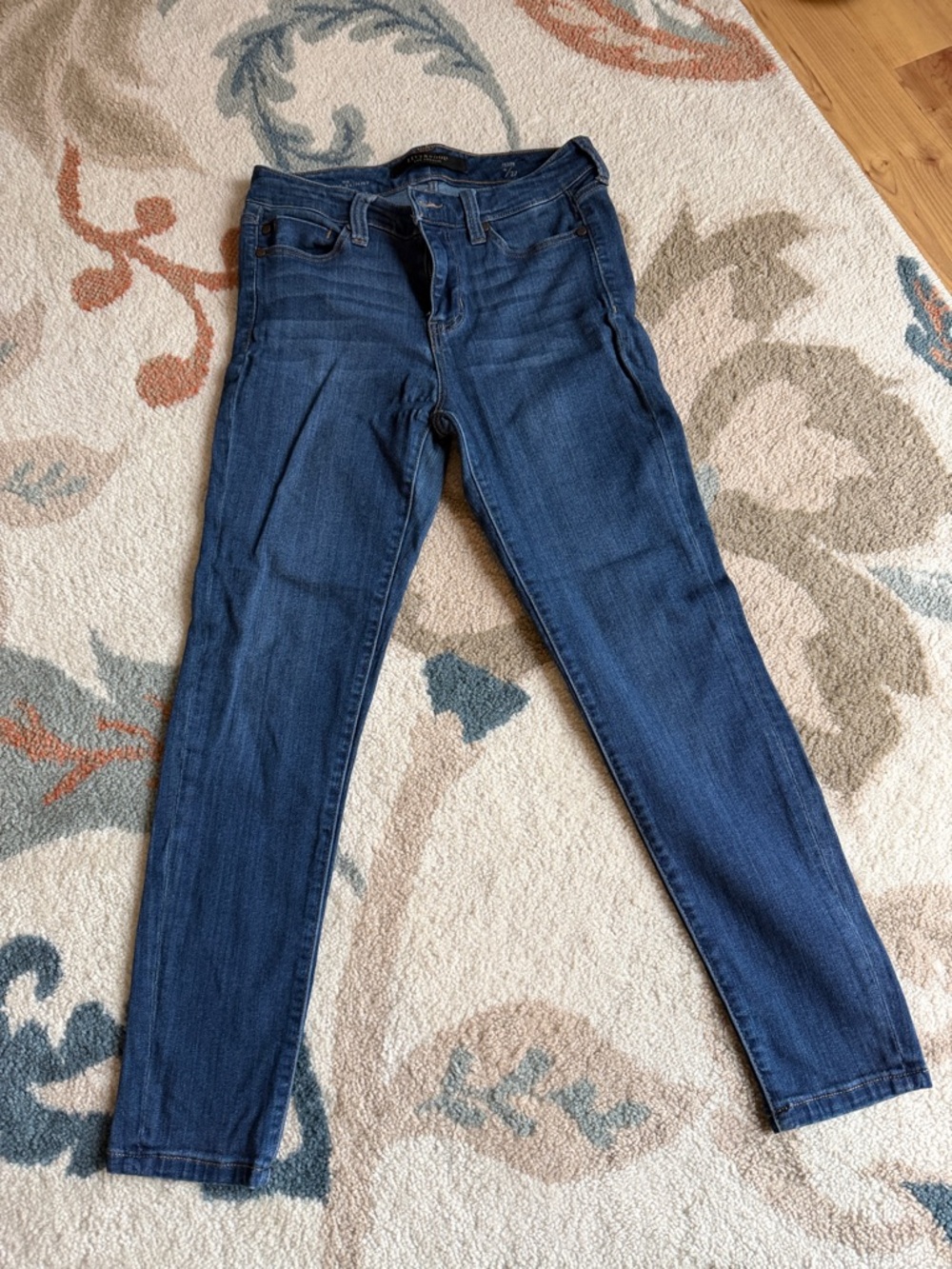 Liverpool Ankle Skinny Jeans:Classic Denim color.